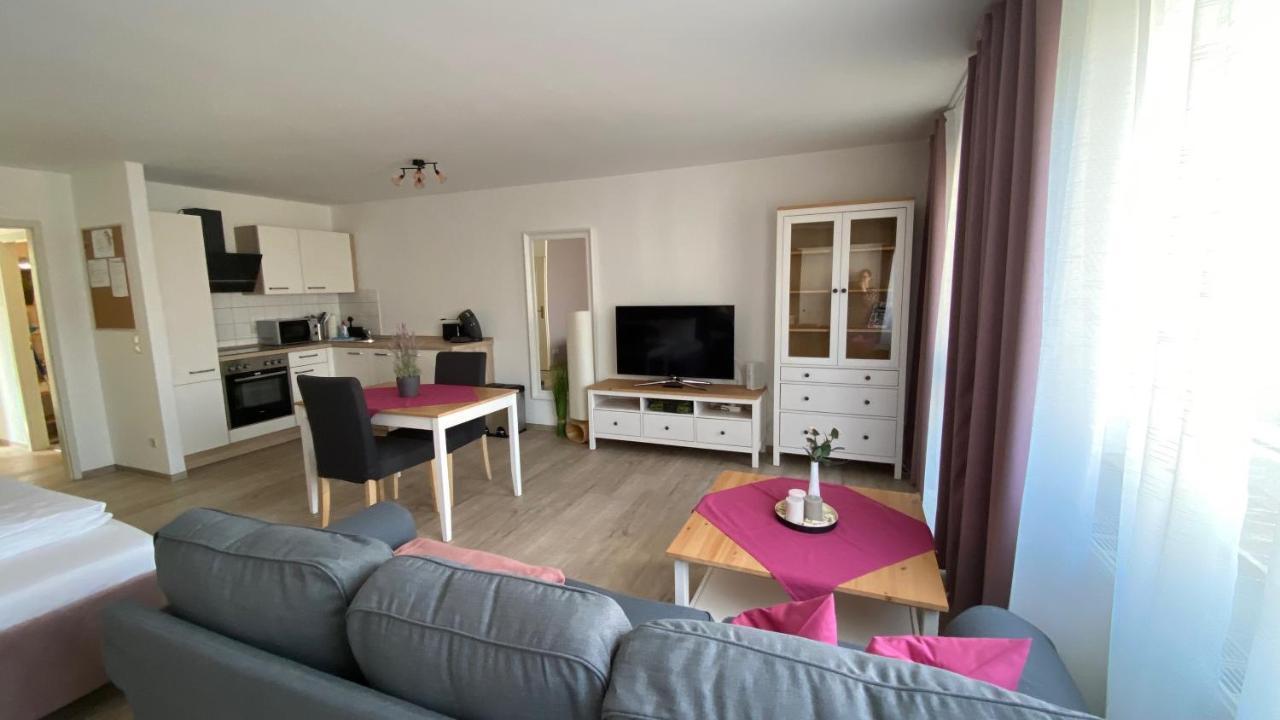 City-Appartement 12.3. Zwickau Esterno foto
